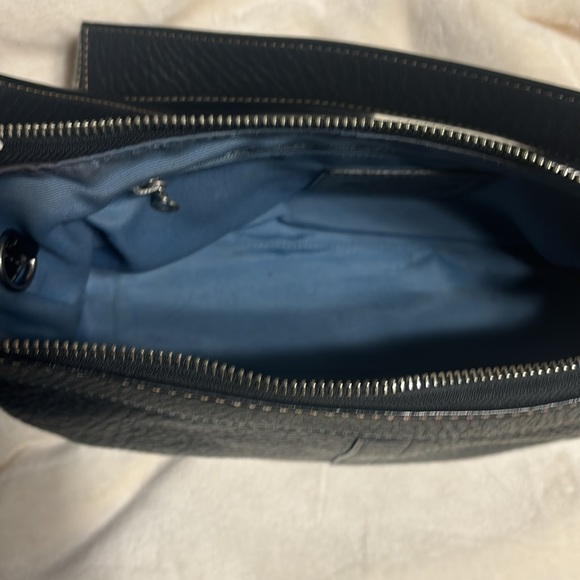 Black leather Coach Bag - Picture 5 of 7